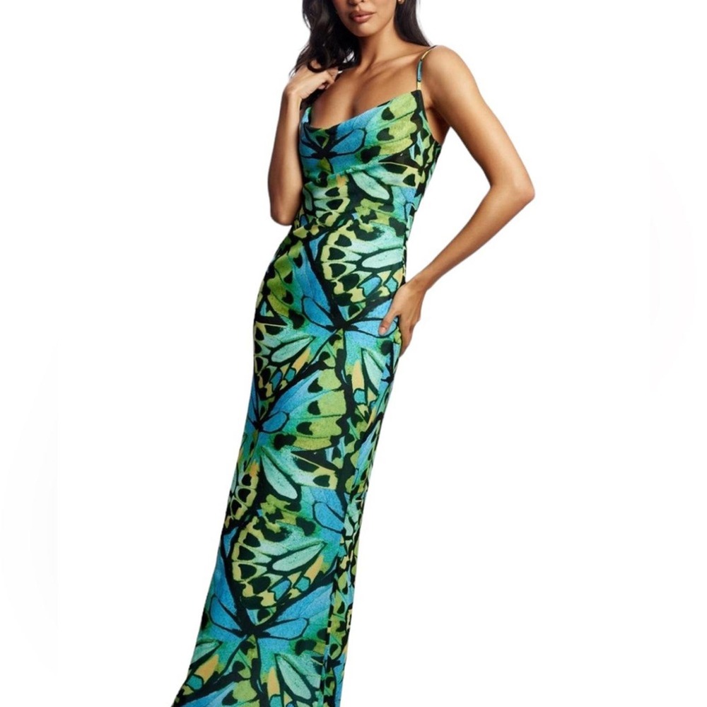 Meshki Blue Green Printed Backless Maxi Dress - Picture 4 of 12